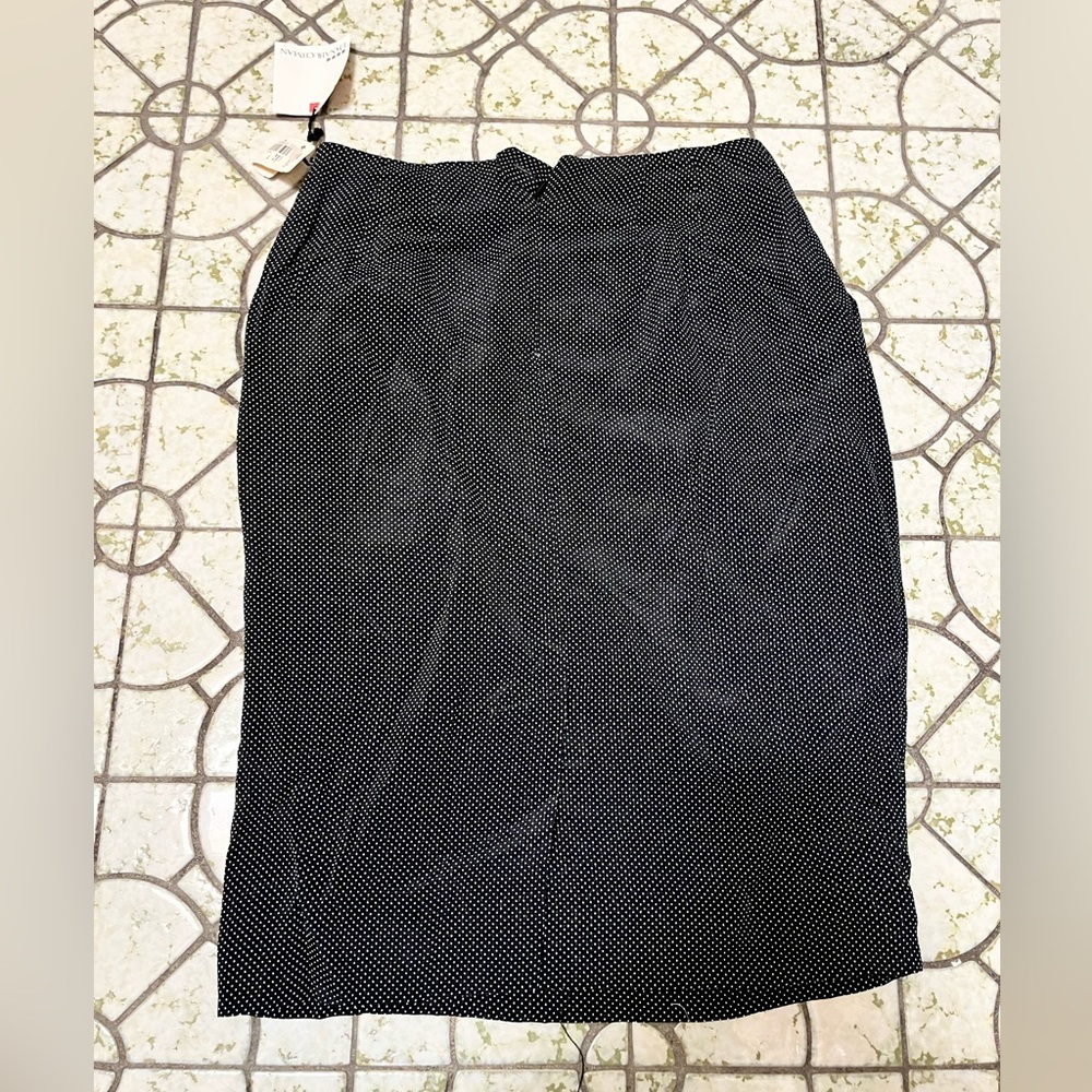 Dana Buchman Skirt